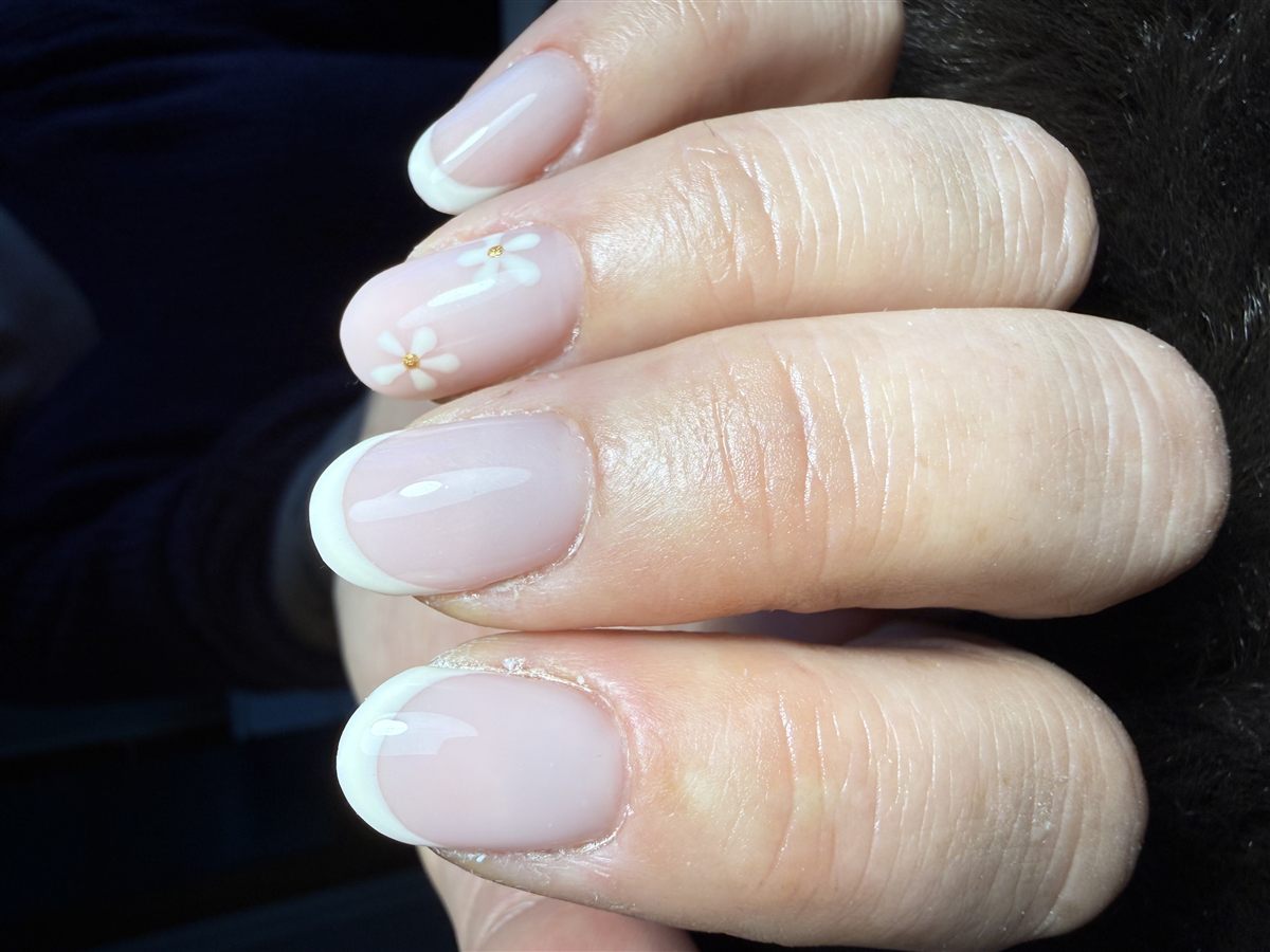 Nagelwerk van Beautique Yolanda